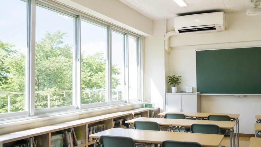学校・教育施設の窓リノベーション 学校運営コストの見直し