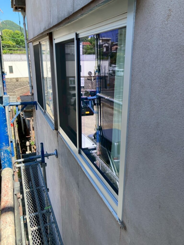 北九州市小倉北区｜寝室の窓をLIXILリプラスで交換。寒さ・暑さを軽減し、人とペットが快適に過ごせる空間へ